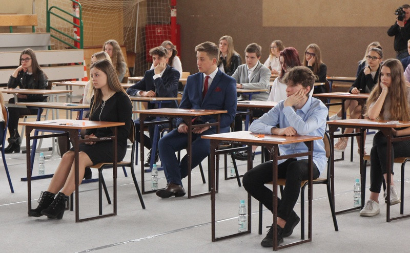 Rozpoczęły się egzaminy gimnazjalne [foto/wideo]