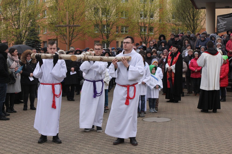 Droga Krzyżowa ulicami miasta