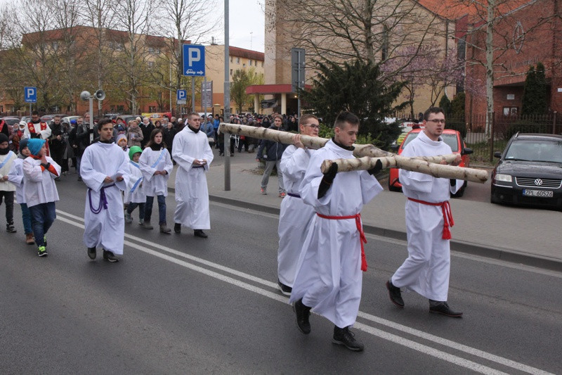Droga Krzyżowa ulicami miasta