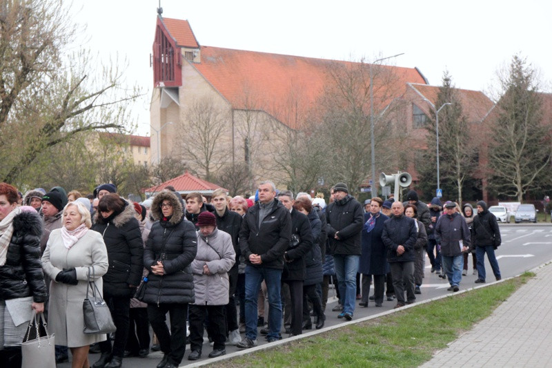 Droga Krzyżowa ulicami miasta