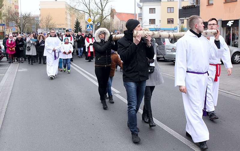 Droga Krzyżowa ulicami miasta