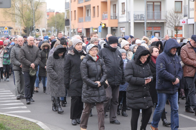 Droga Krzyżowa ulicami miasta