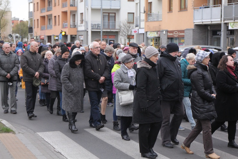 Droga Krzyżowa ulicami miasta