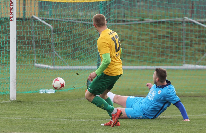 Chemicy pokonali Morzycko Moryń 9:0