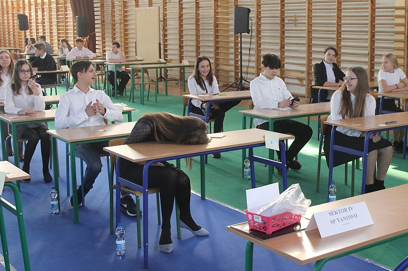 Egzamin ósmoklasisty – historyczny i w wyjątkowych warunkach