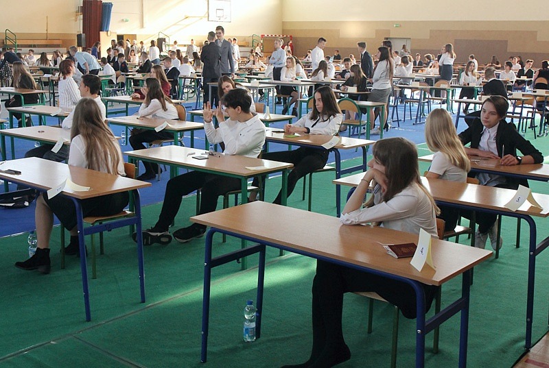 Egzamin ósmoklasisty – historyczny i w wyjątkowych warunkach