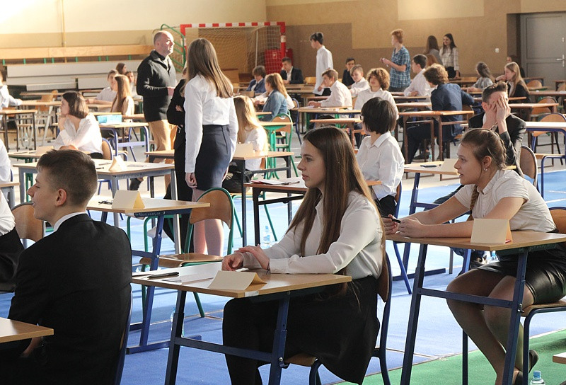 Egzamin ósmoklasisty – historyczny i w wyjątkowych warunkach