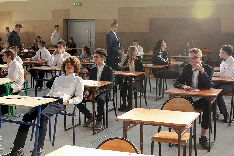 Egzamin ósmoklasisty – historyczny i w wyjątkowych warunkach