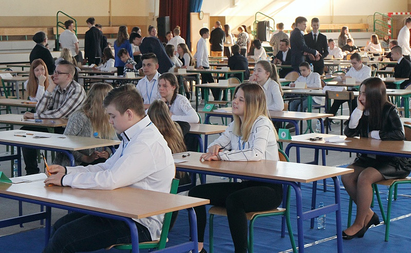 Egzamin ósmoklasisty – historyczny i w wyjątkowych warunkach