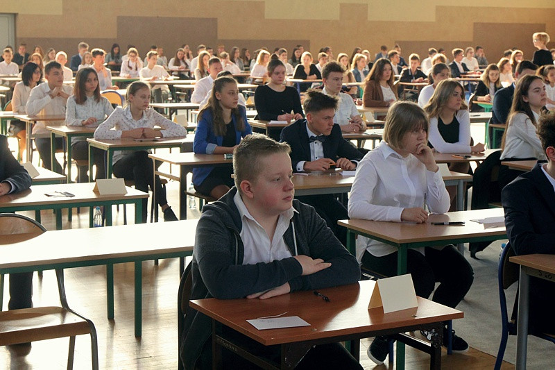 Egzamin ósmoklasisty – historyczny i w wyjątkowych warunkach