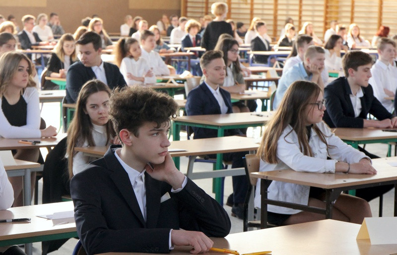 Egzamin ósmoklasisty – historyczny i w wyjątkowych warunkach