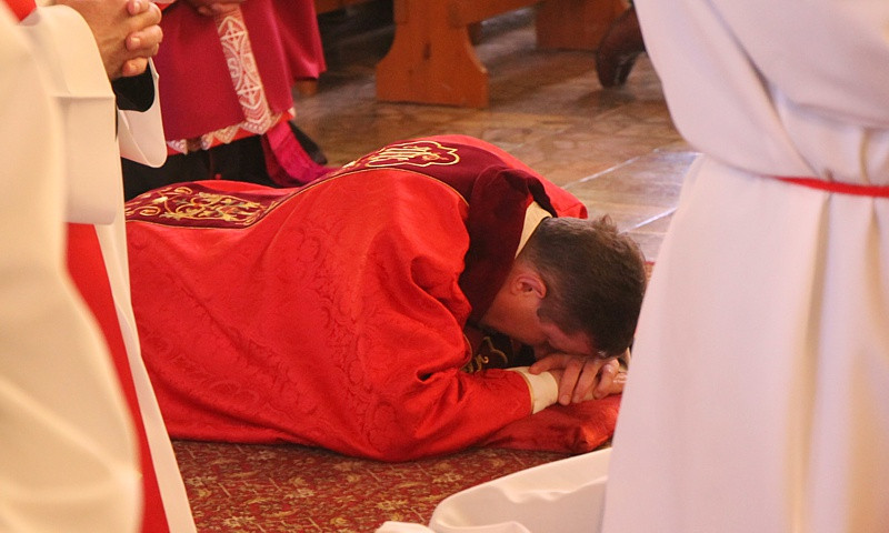 Wielki Piątek - Liturgia Męki Pańskiej