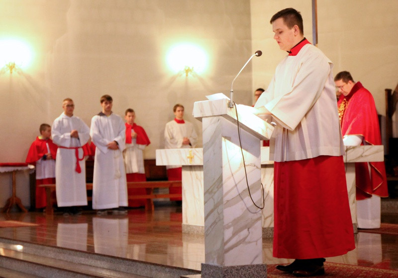 Wielki Piątek - Liturgia Męki Pańskiej