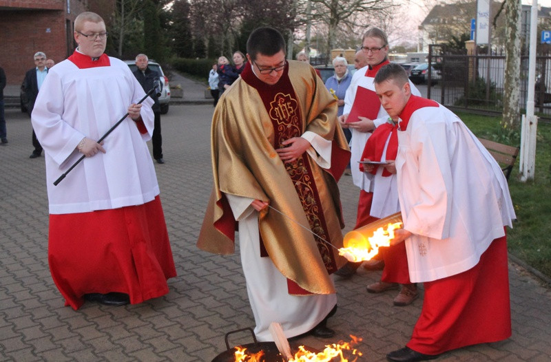 Wielka Sobota - Wigilia Paschalna