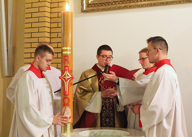 Wielka Sobota - Wigilia Paschalna