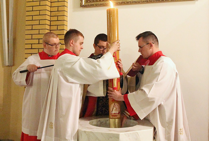 Wielka Sobota - Wigilia Paschalna