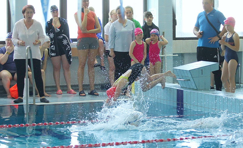 VI Mistrzostwa Polic w Pływaniu