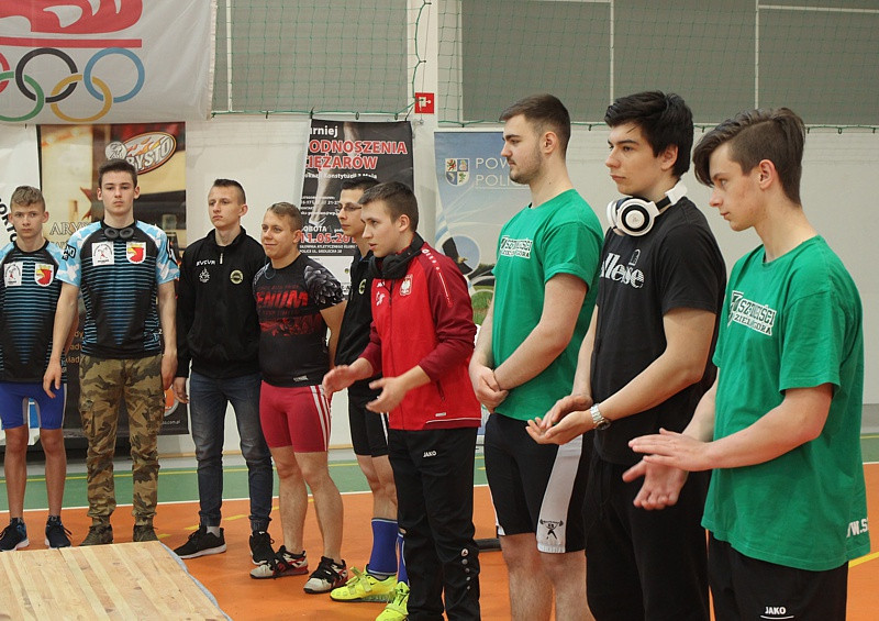 AKS PROMIEŃ wygrywa turniej z okazji Konstytucji 3 maja