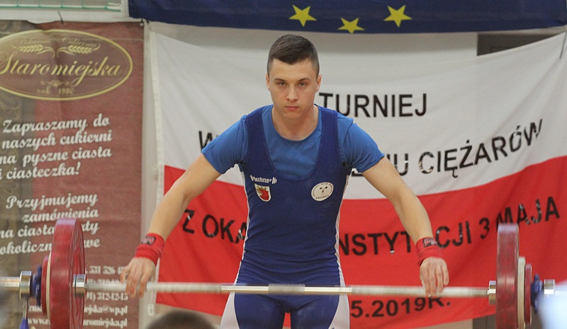 AKS PROMIEŃ wygrywa turniej z okazji Konstytucji 3 maja