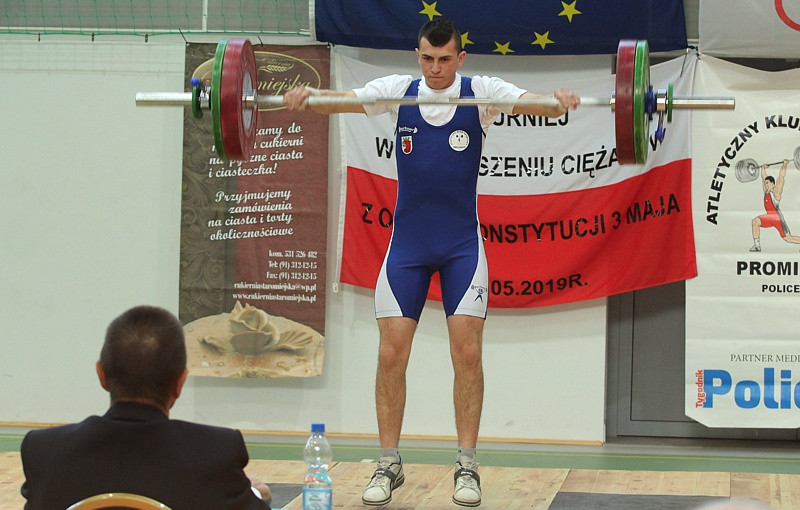 AKS PROMIEŃ wygrywa turniej z okazji Konstytucji 3 maja