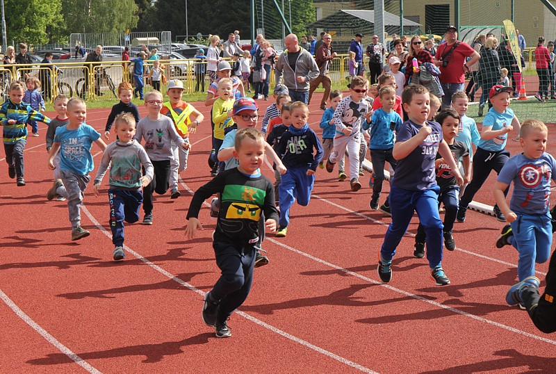 V edycja Szkolnej Ligi Biegów Przełajowych