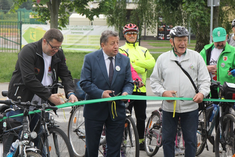 Rajd rowerowy i otwarcie nowego odcinka ścieżki rowerowej