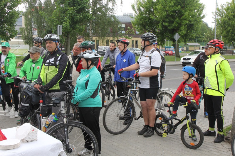 Rajd rowerowy i otwarcie nowego odcinka ścieżki rowerowej