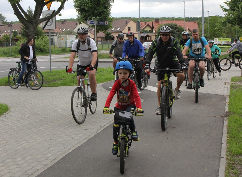 Rajd rowerowy i otwarcie nowego odcinka ścieżki rowerowej