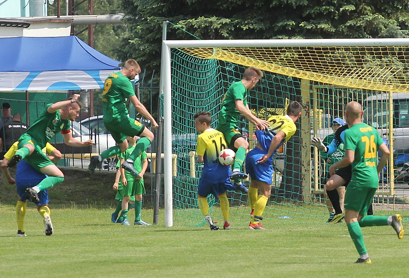 Chemik przegrywa ze Spartą Węgorzyno