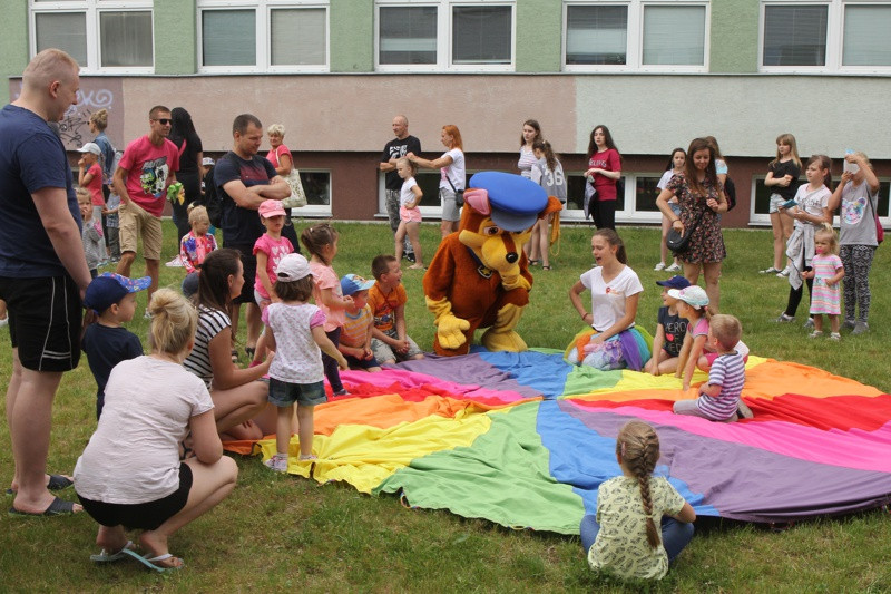 Kolorowo 'Z uśmiechem do lata'