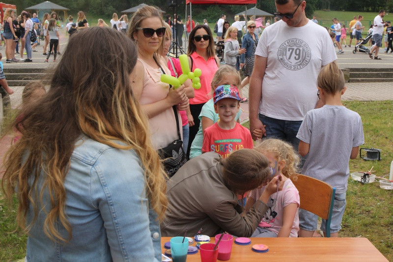 Kolorowo 'Z uśmiechem do lata'