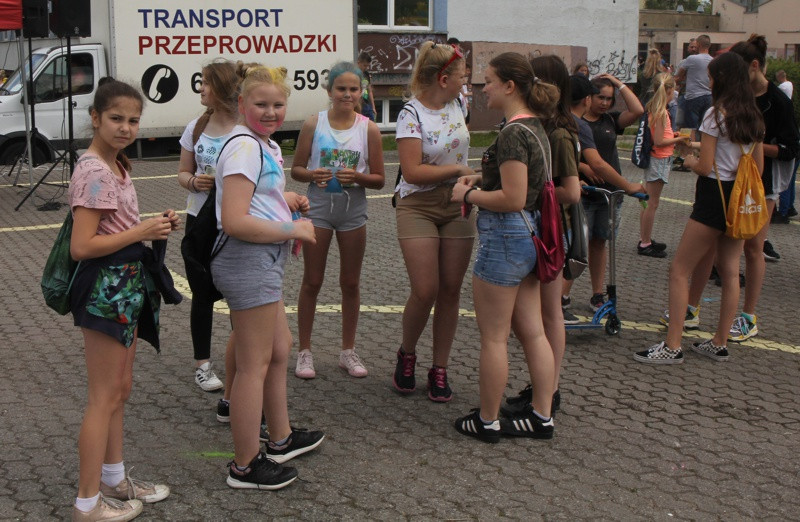 Kolorowo 'Z uśmiechem do lata'