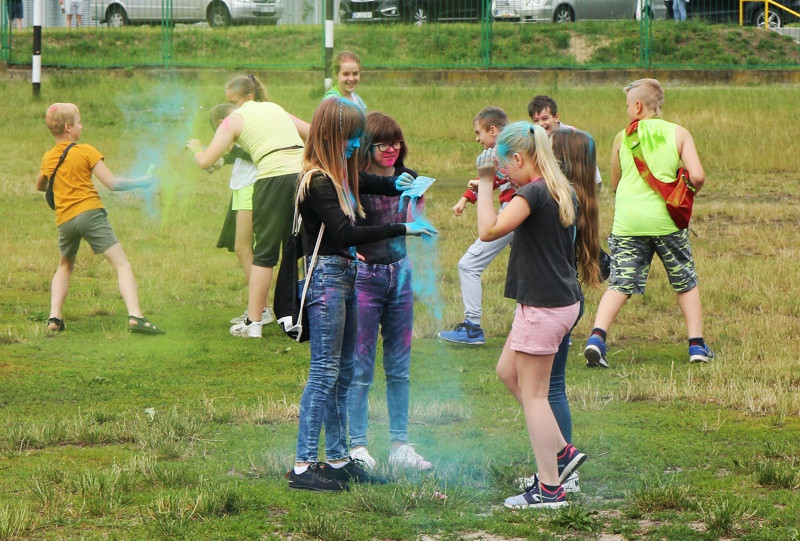 Kolorowo 'Z uśmiechem do lata'