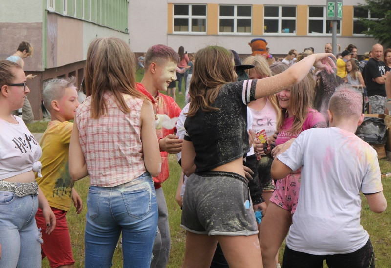 Kolorowo 'Z uśmiechem do lata'