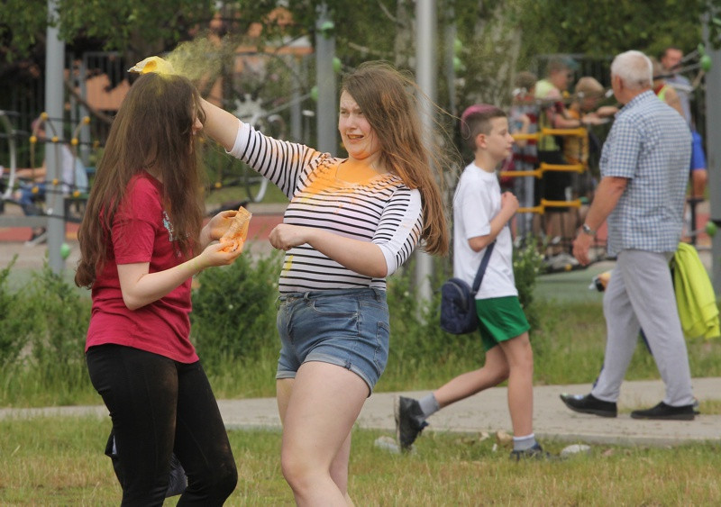 Kolorowo 'Z uśmiechem do lata'