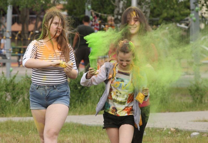 Kolorowo 'Z uśmiechem do lata'