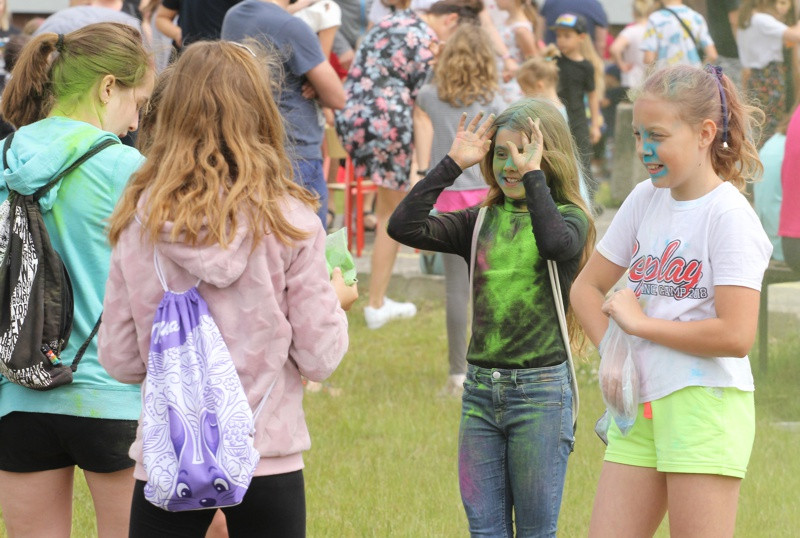 Kolorowo 'Z uśmiechem do lata'