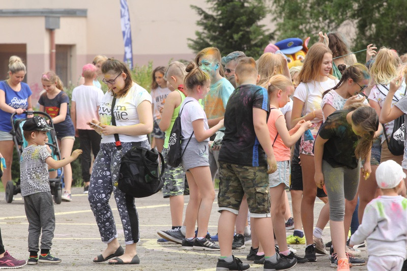 Kolorowo 'Z uśmiechem do lata'