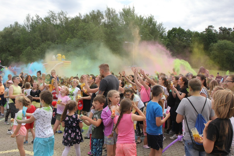 Kolorowo 'Z uśmiechem do lata'