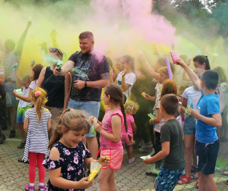 Kolorowo 'Z uśmiechem do lata'
