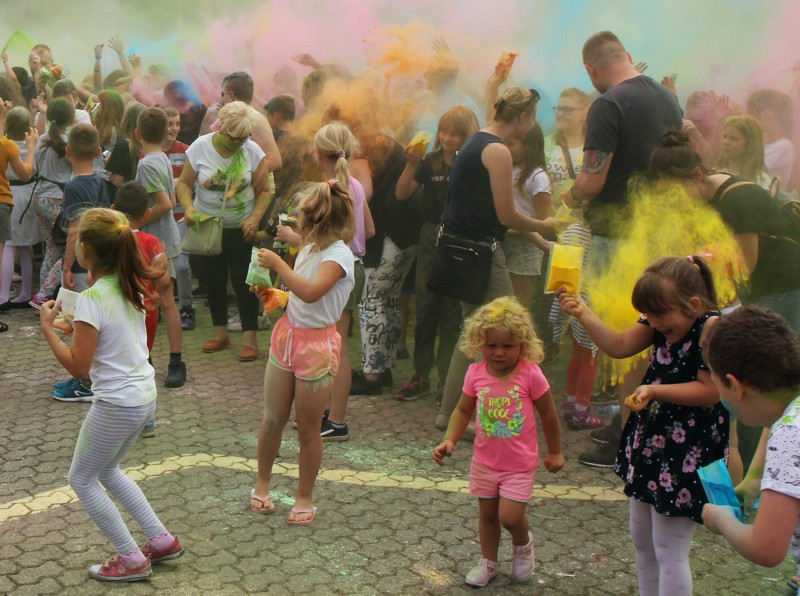 Kolorowo 'Z uśmiechem do lata'