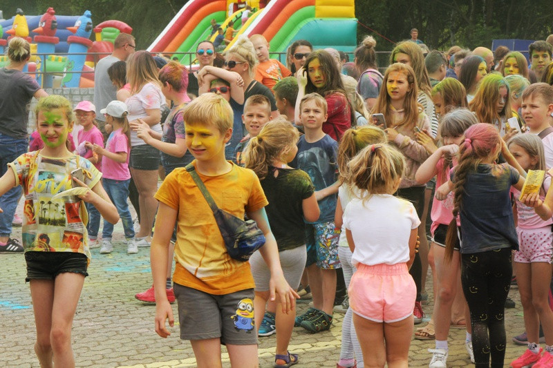 Kolorowo 'Z uśmiechem do lata'