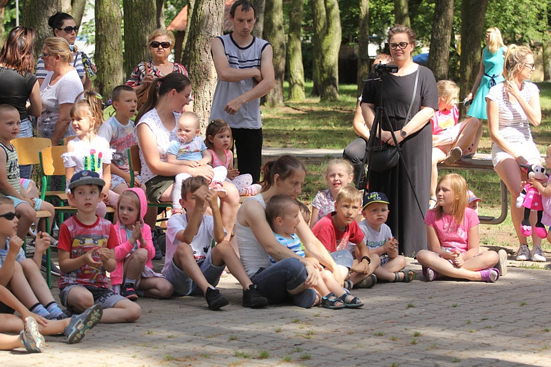 Dzień Dziecka i Festyn Rodzinny na 'Dąbrówce'