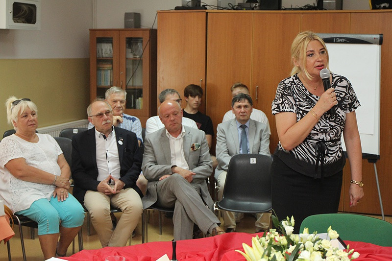 35 procent demokracji – policki okrągły stół