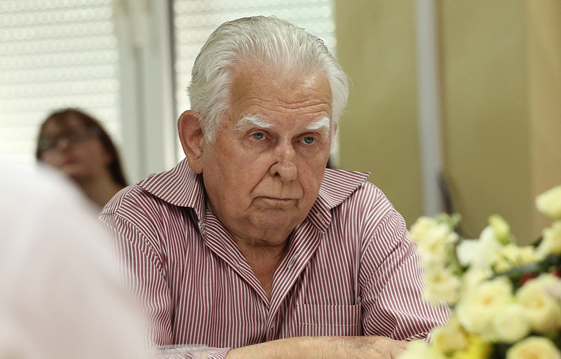 35 procent demokracji – policki okrągły stół