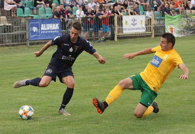 Pogoń Szczecin wygrywa z Chemikiem 3:0