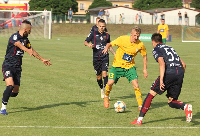 Pogoń Szczecin wygrywa z Chemikiem 3:0