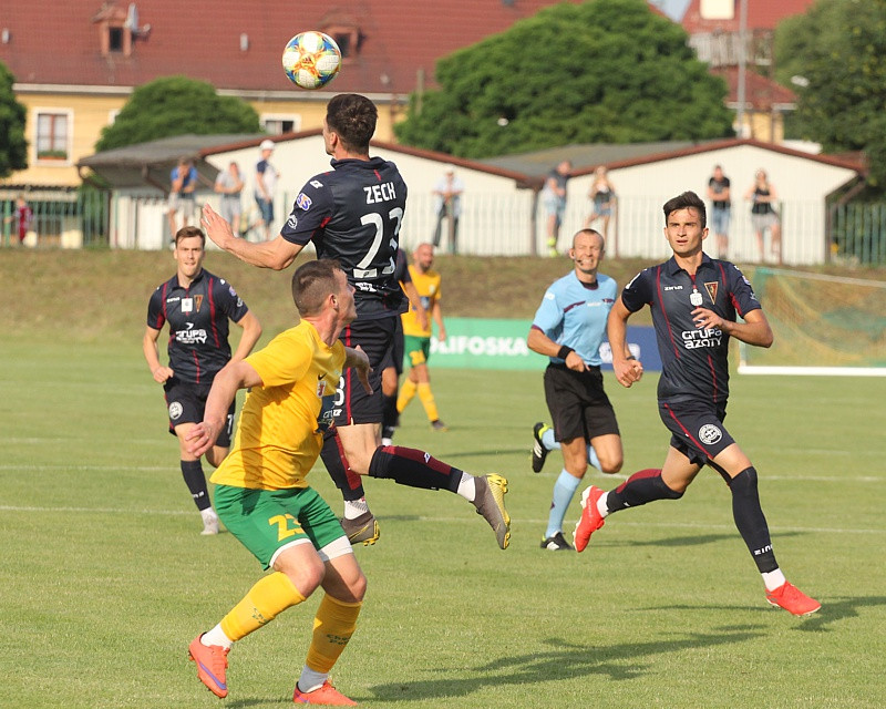 Pogoń Szczecin wygrywa z Chemikiem 3:0