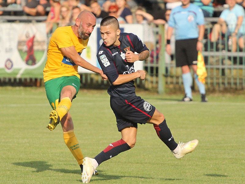 Pogoń Szczecin wygrywa z Chemikiem 3:0