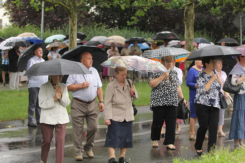 Procesja Bożego Ciała w parafii pw. św. Kazimierza w Policach